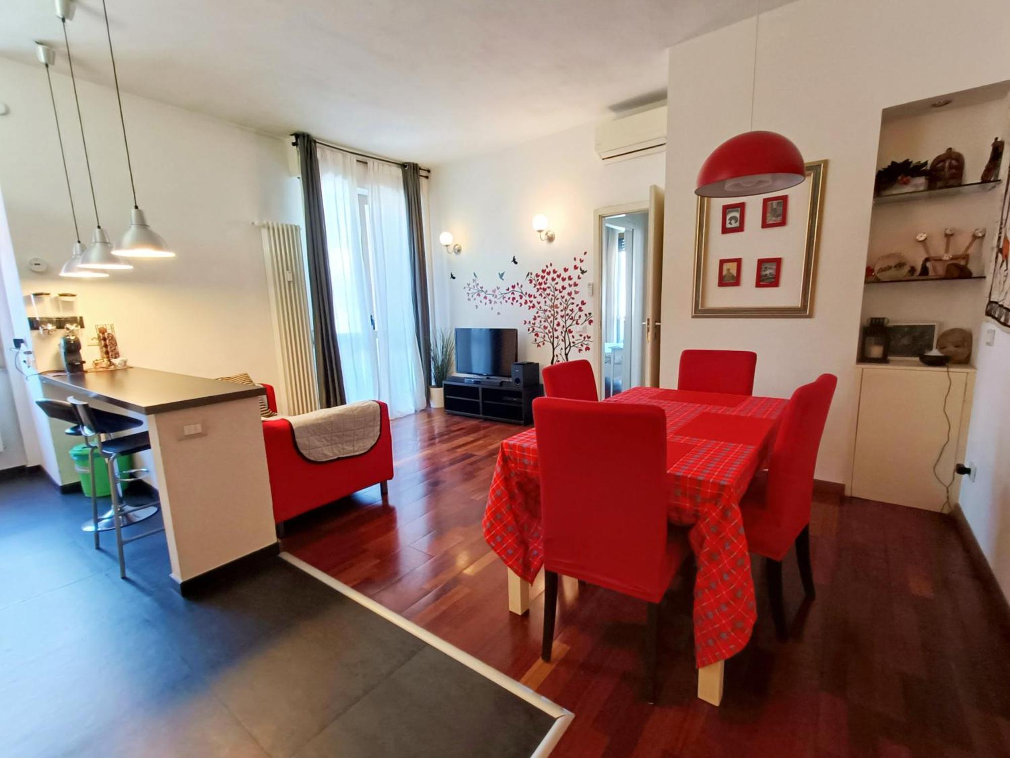 The Red Suite In Florence With Free Parking Exterior photo